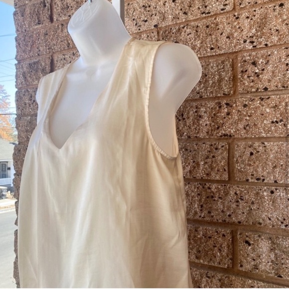 Monroe & Main Silky Pleated Cream Blouse EUC | S - Picture 5 of 7